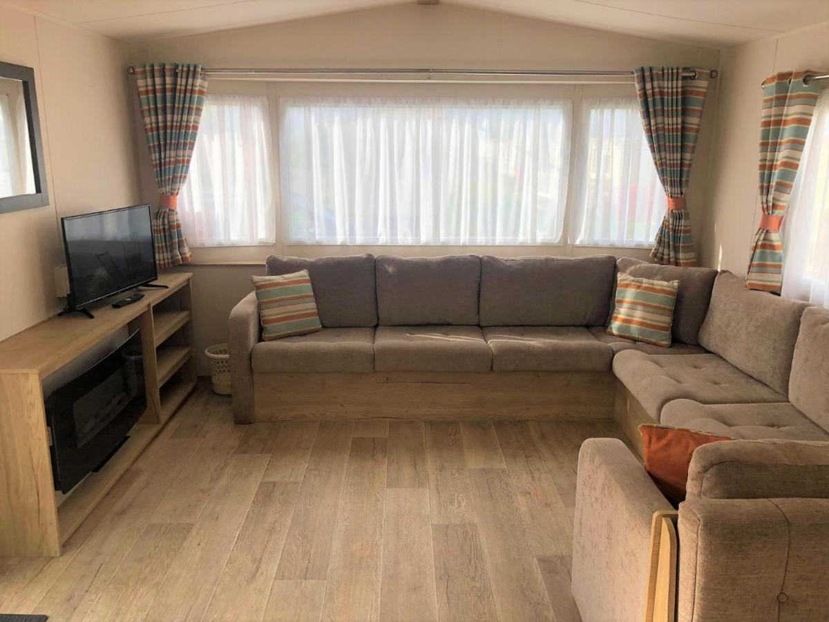 Cedar Deluxe Holiday Home Chapel Saint Leonards Dış mekan fotoğraf